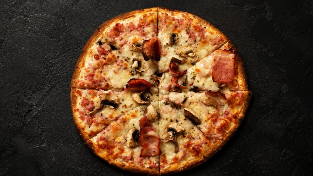 Pide restaurante en Cox: Pizzería Ejemplo reparte a tu casa